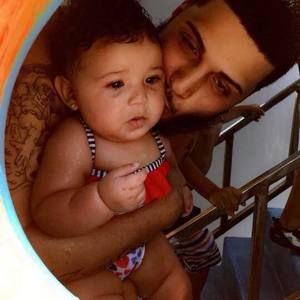 Meet your Posher, Lito